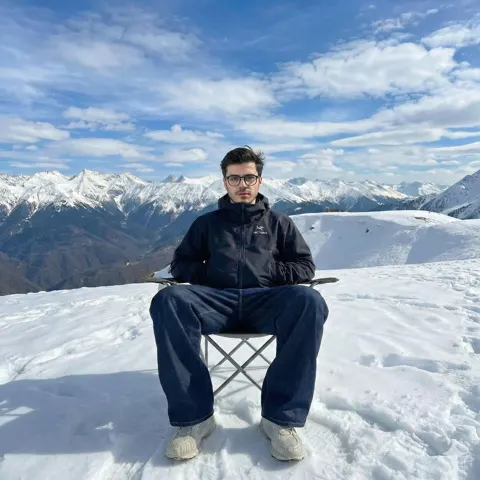 Massive trx snow landing