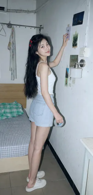 Summer rental room vintage ccd girl photography