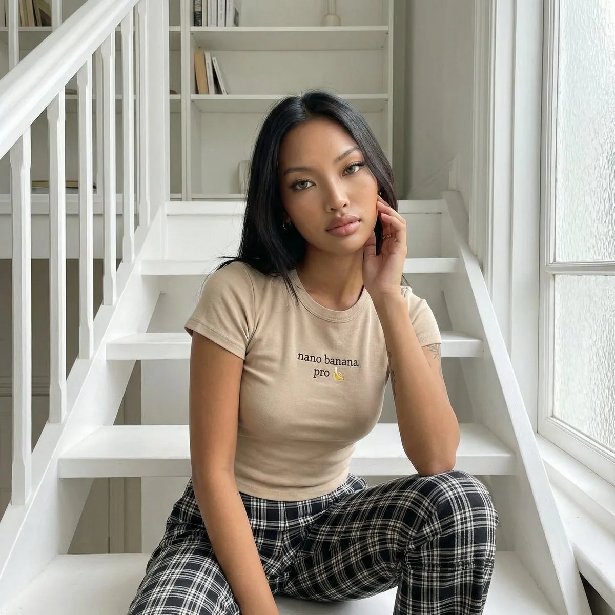 Morning white stairs girl — Sonra