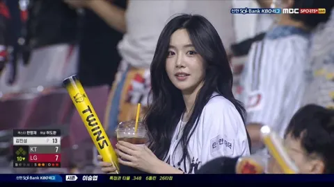 Kbo baseball stadium fan realistic broadcast