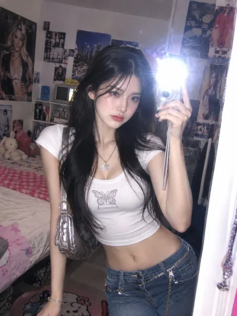 Y2k korean woman digital camera mirror selfie