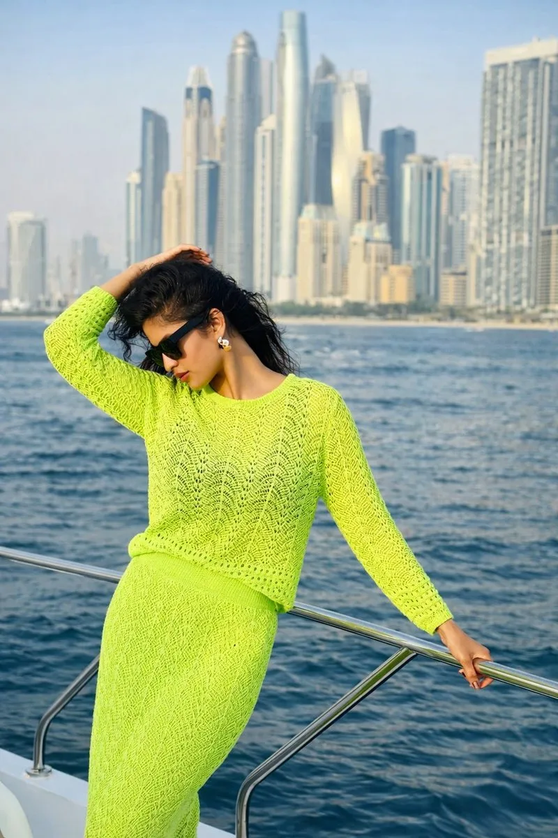 Neon green beauty on yacht — After