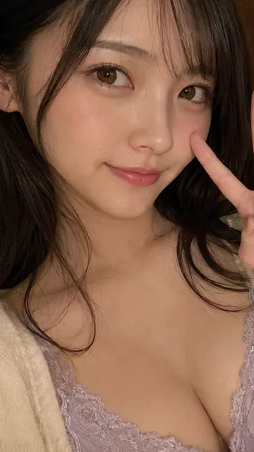 Japanese woman hotel v sign selfie night