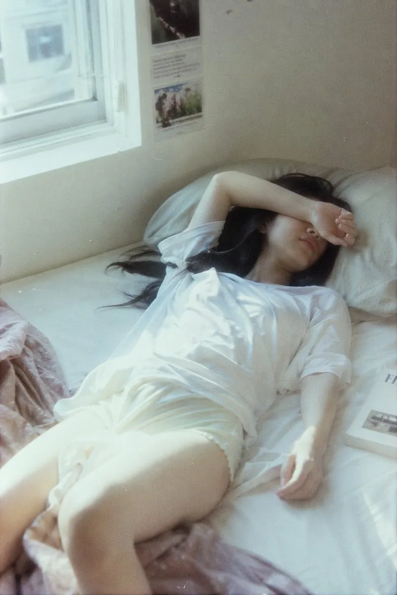 Lazy summer japanese film girl — Sonra