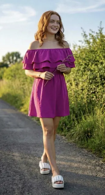 8k hyperrealistic magenta dress walk