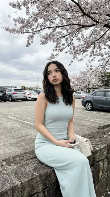 Spring cherry mint girl