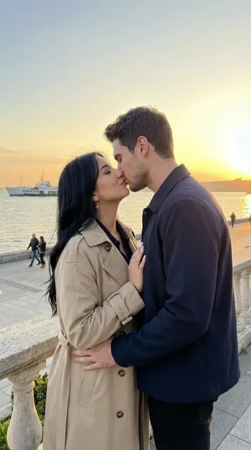 Istanbul sunset kiss