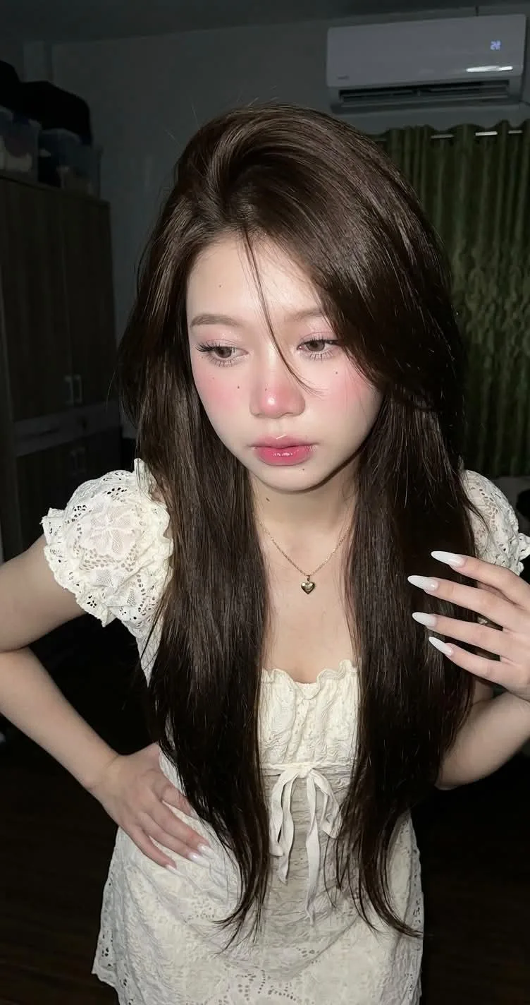 Realistic clean girl makeup long dark brown hair woman — After