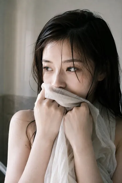 Fujifilm style aloof east asian woman snapshot