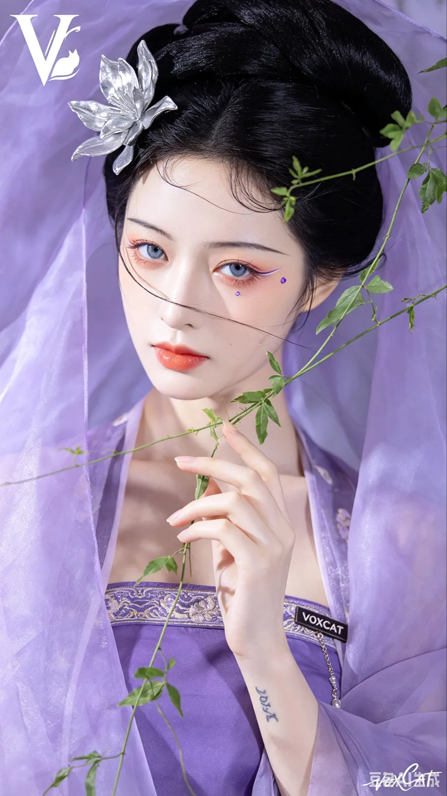 Oriental fantasy purple flower goddess portrait — After