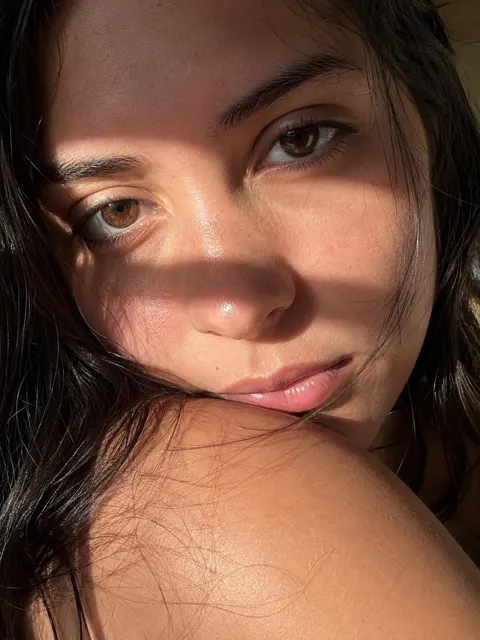 Iphone 17 pro hyper realistic intimate portrait close up