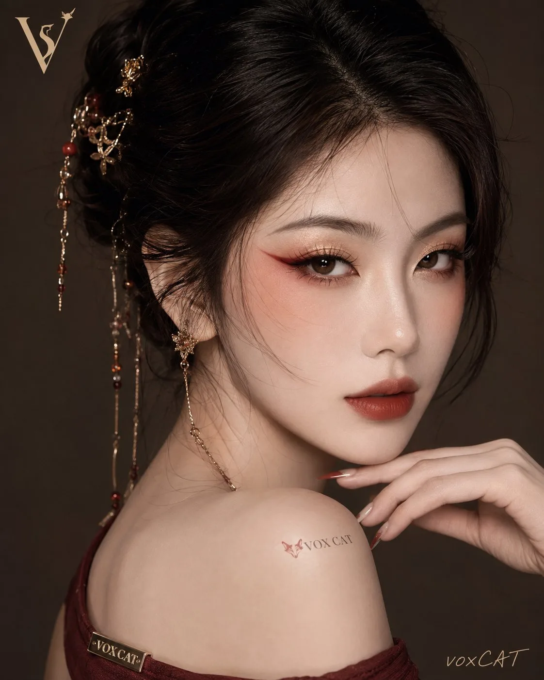 Classical golden red fox makeup look — Sonra