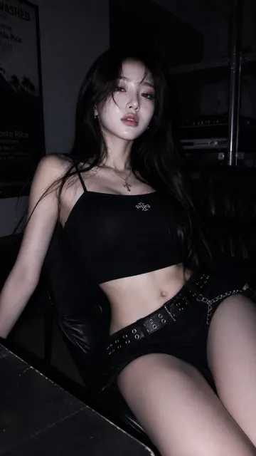 Y2k korean nightlife fashion portrait ccd style