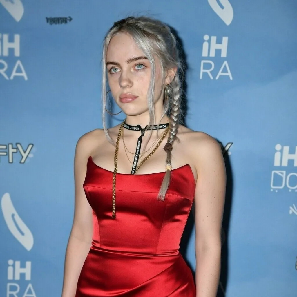 Silver hair satin haute couture — After