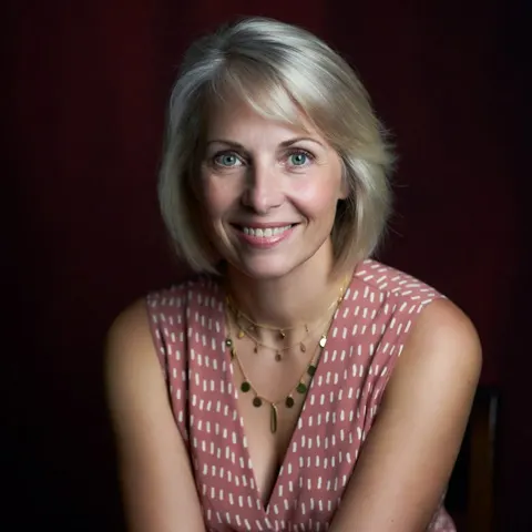 8k blonde studio portrait