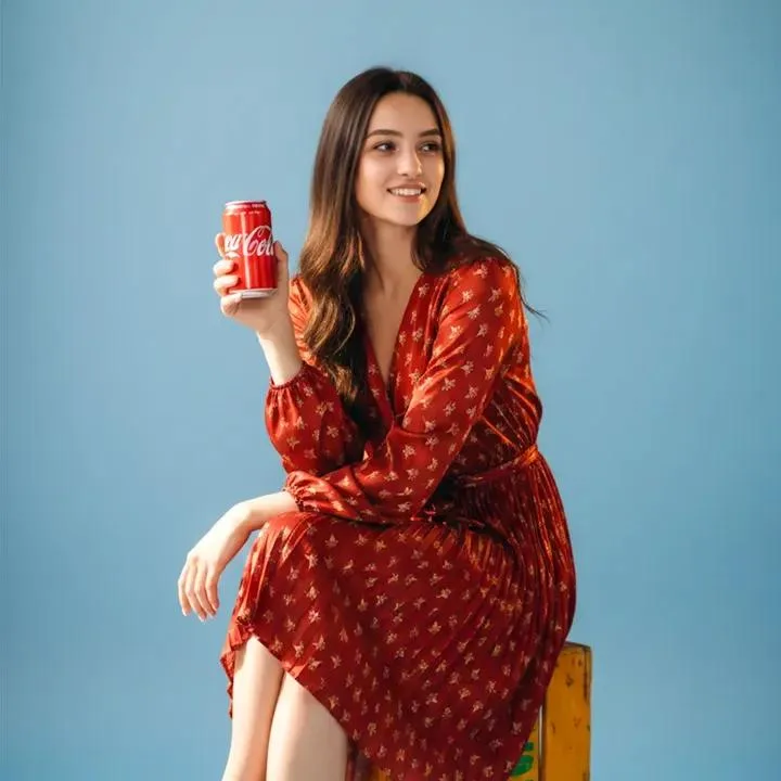 Fisheye overhead red dress coke — Sonra