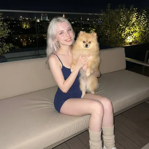 Night cozy pomeranian moment