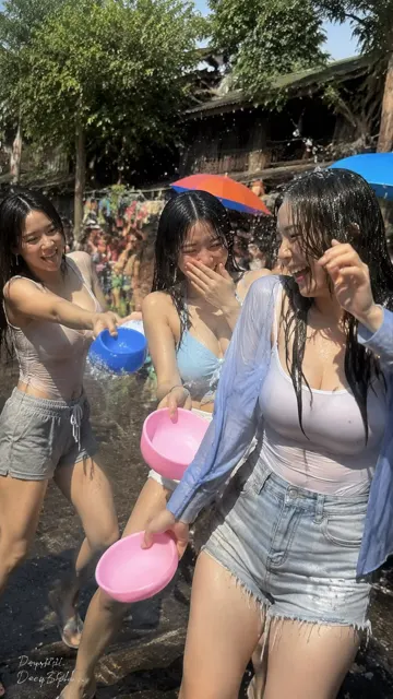 Summer water festival friends iphone candid