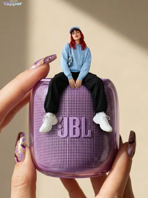 Miniature fashion on fingertip 1773335704951