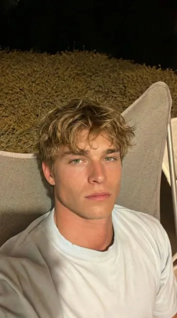 Night selfie blonde guy