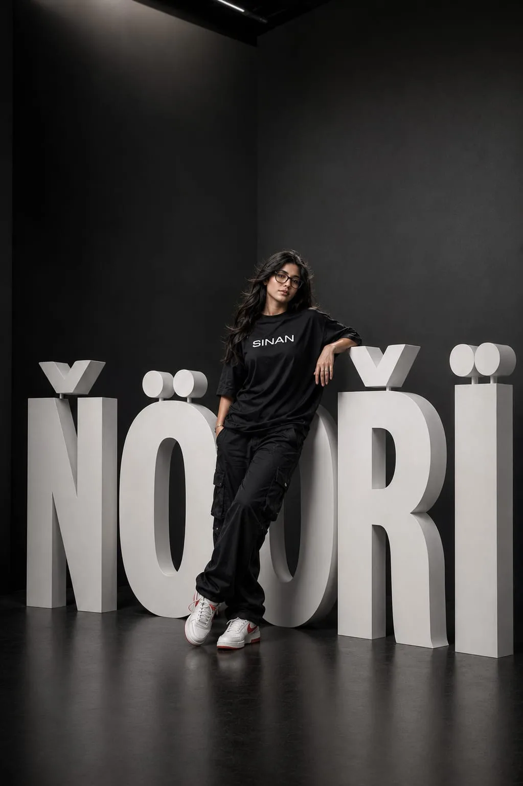 Ultra premium luxury fashion editorial sinan — Sonra