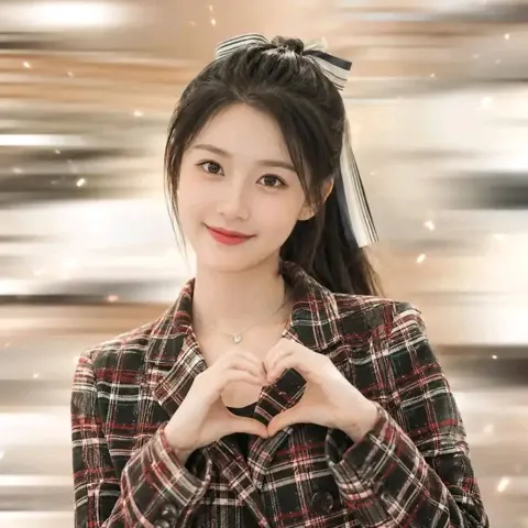 Ultra realistic cute k drama portrait prompt
