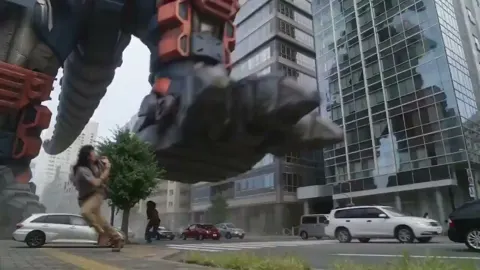 Steel beast raids modern city