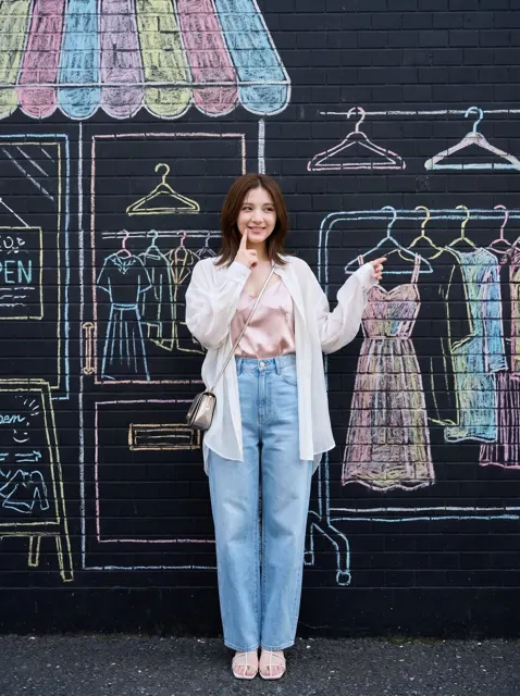 Shimokitazawa street style hand drawn chalk background