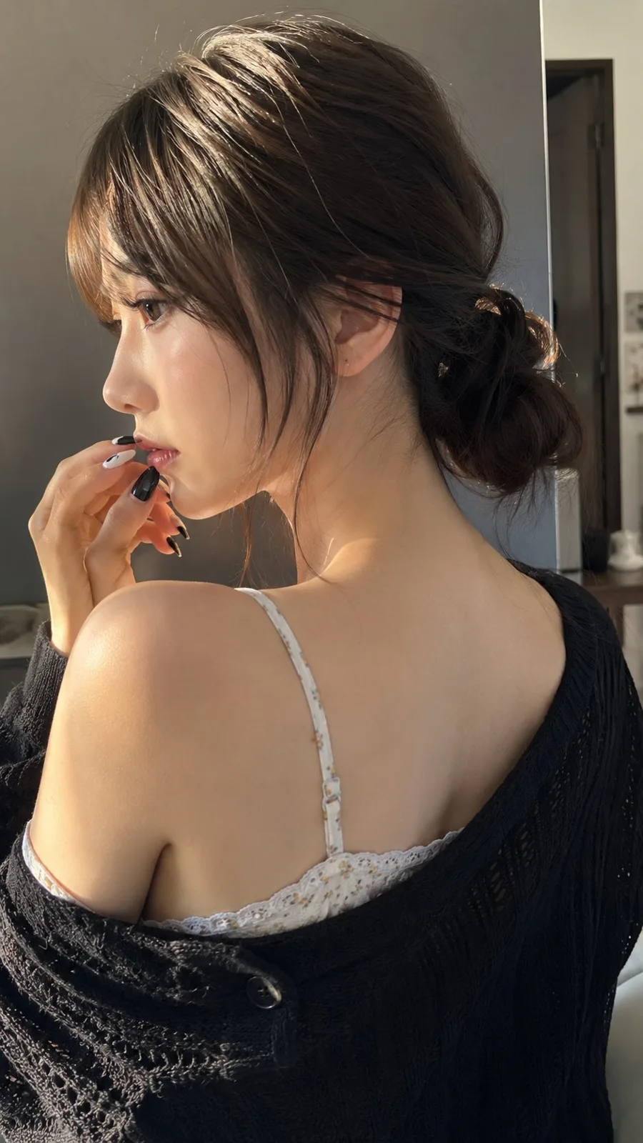 Photorealistic japanese idol back profile portrait — Sonra