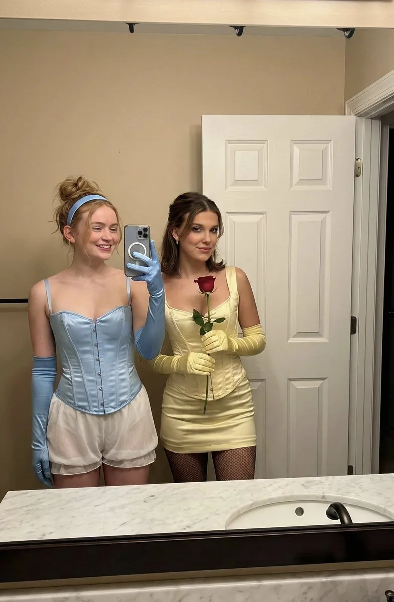 Super realistic disney princess bathroom selfie — After