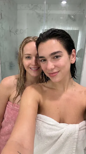 Dua lipa jennifer lawrence wet bathroom selfie