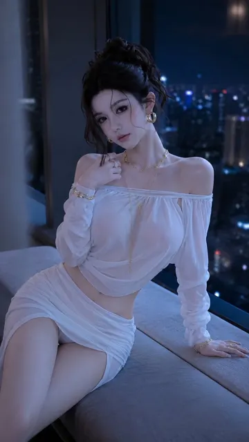 Luxury night urban fashion female portrait