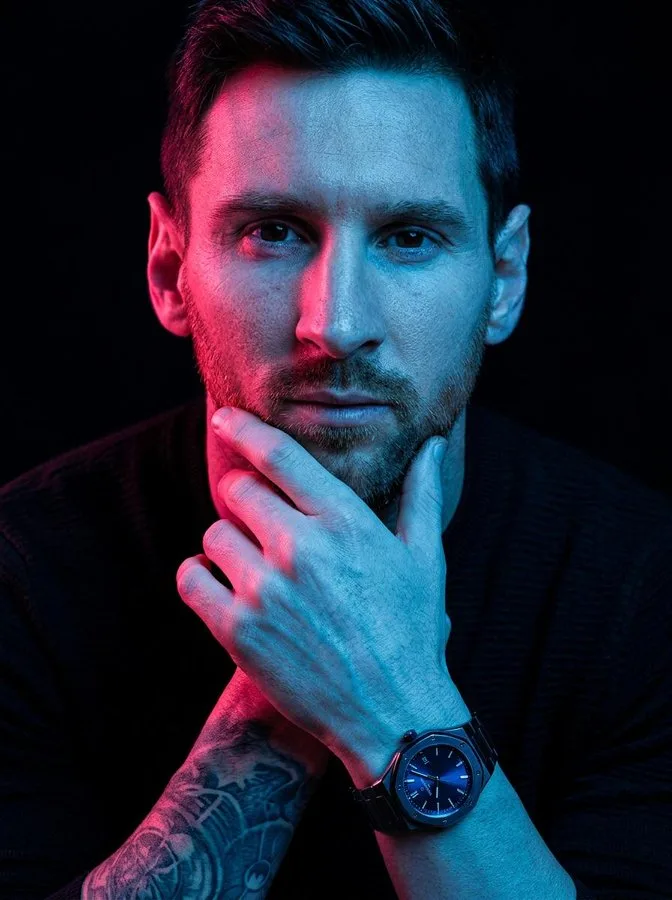 Neon dual tone thoughtful portrait — Sonra