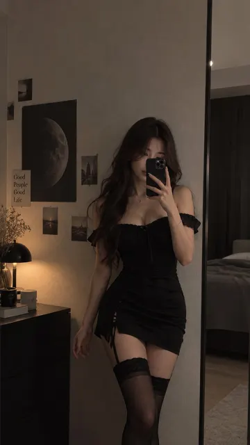 Photorealistic mirror selfie black haired woman indoor