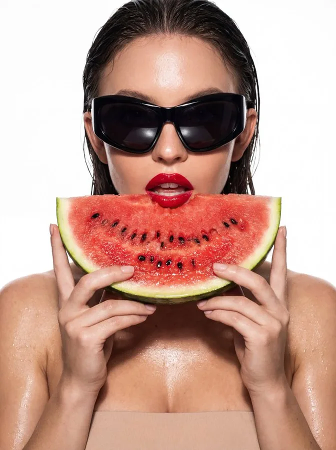 Studio highkey watermelon babe — Sonra